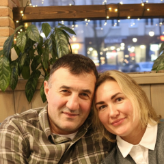 Илья Чимчиурі с новорожденным сыном