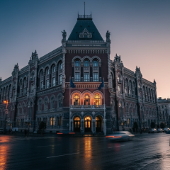 Нічна атака РФ на будівлю Нацбанку
