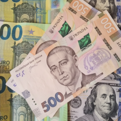 Курс валют на 25 травня