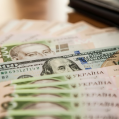 Chart with average salary in Kyiv