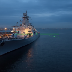 Беспилотные системы ВСУ поражают корабль ФСБ