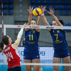 Жіноча збірна України з волейболу програє Польщі
