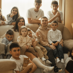 Father of 10 children, 3 with hemophilia