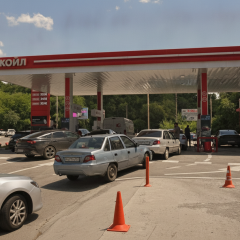 Российская нефтяная компания увеличила цены на бензин