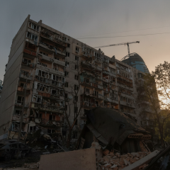 Ночная атака близ города в штаб-квартире