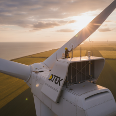 DTEK Akhmetov is the largest investor in Ukraine