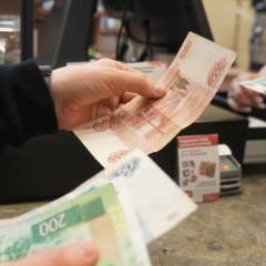 Rosia випустила сховану емісію на 7 трлн рублів