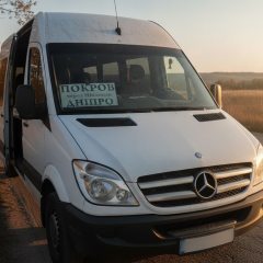 Автобус залахтував удар російського безпілотника