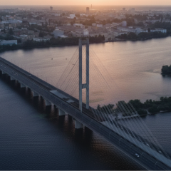 Тролейбуси на Північному мосту у Києві