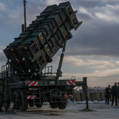Zelensky Welcomes US Approval to Purchase 500 PAC-3 Interceptors but Urges Immediate Aid