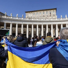 Ватикан призвал объединить усилия ради мира в Украине