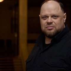 Обновленные фото Стефанчука на юбилей