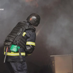 Рятувальники врятували двох людей після пожежі
