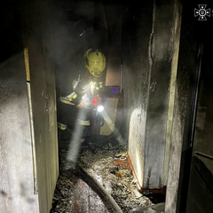 Пожар в Виннице из-за свечи: спасатели успели спасти женщину