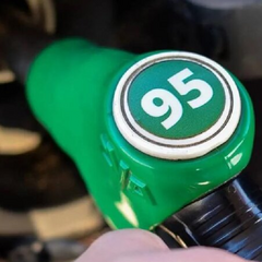 Таблиця з динамікою цін на пальне