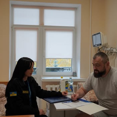 Помощь сотрудницы ГМС украинцам на войне