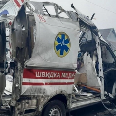 Дрон атакував «швидку»: поранені медики