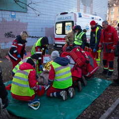 Рятувальні роботи на місці трагедії