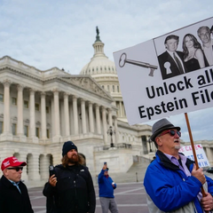 Трамп підписав закон про Епштейна