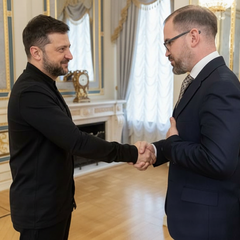 Флаги Литвы и Украины объединены