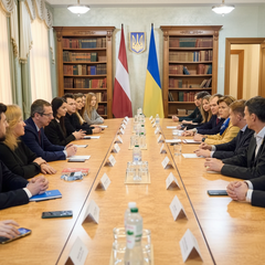 Україна та Латвія обговорюють співпрацю у ШІ