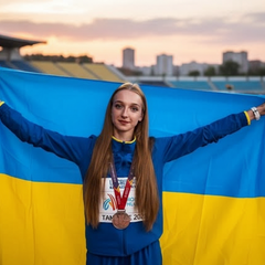 Уляна та Ульф Шиллер у тренувальному залі