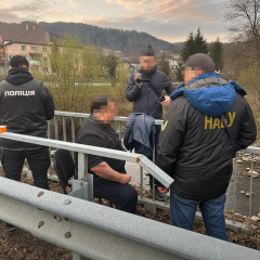 Суддю Закарпаття затримали за хабар: пояснення