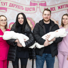 Племянница Софии Ротару выписалась из роддома: милые фото