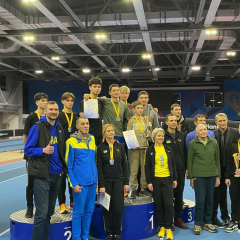 Илля Бобровник прыгнул на 5.30 м