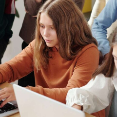 Батькам пояснили про здачу грошей у шкільний фонд