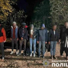 Полиция требует документы от студентов