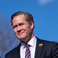 Бесіда Єрмака та Волца про Україна-США