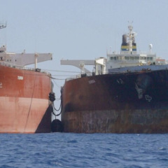 Російські танкери зникають з радарів