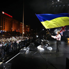 Сер Пол Маккартни - активный поддерживатель Украины