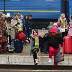 Українські біженці отримують допомогу в Німеччині
