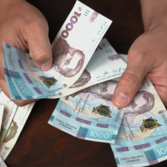 ООН выплатит украинцам экстренную помощь: кто и как может получать 3600 гривен в месяц