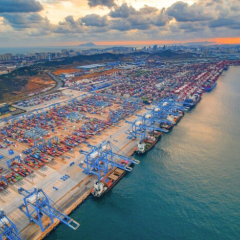 Тіньовий флот РФ у портах Китаю