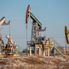Нова енергетична стратегія Росії: нафтовий застій і газові амбіції
