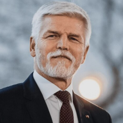 Президент Чехії застерігає Захід