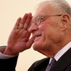 Келлог критикует Кремль за затягивание переговоров