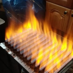 Пожар из-за небрежности харьковчанина (фото)