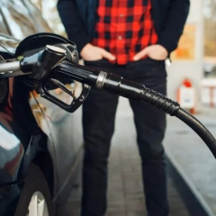 Ціни на пальне продовжують рости: скільки водіїв заплатять