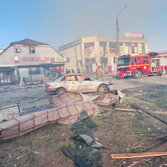Обстріл торгового центру у Добропіллі