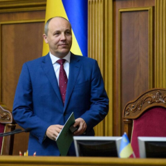 Зображення загибелі екс-спікера Ради А. Парубія