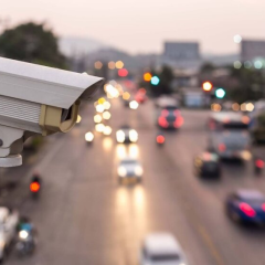 Водій платить штраф за порушення