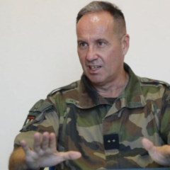 Путін провокує: французький генерал критикує НАТО