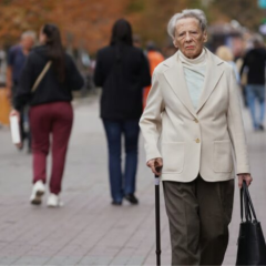 Батько з дітьми отримує пільги пенсіонерів