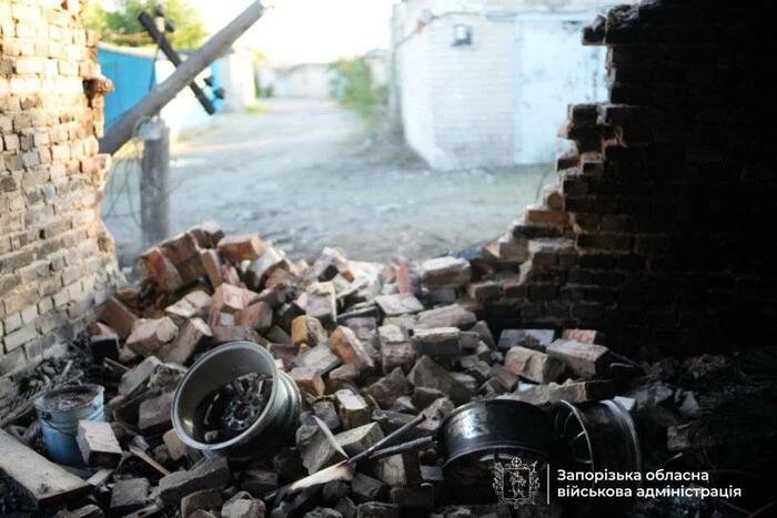 Наслідки обстрілу у Запоріжжі