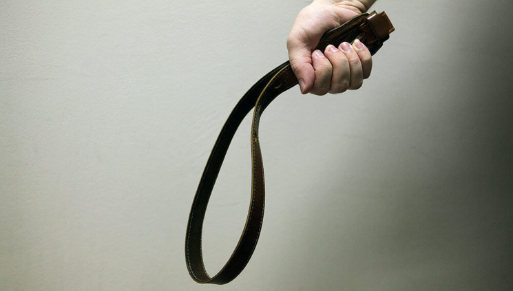 Матка задушила ременем річне малюка