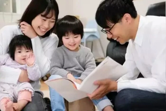 Столица Японии меняет график работы сотрудников, рождаемость